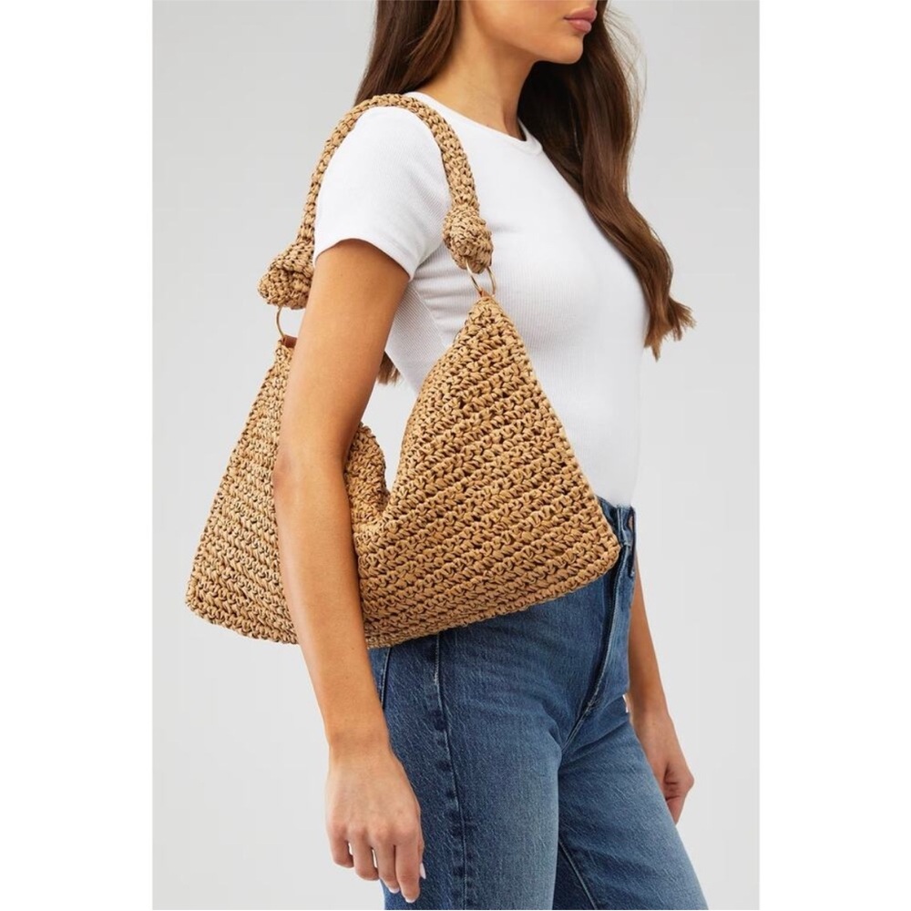 NEW, 8 Other Reasons Shelly Crochet Bag in Khaki - Picture 2 of 7